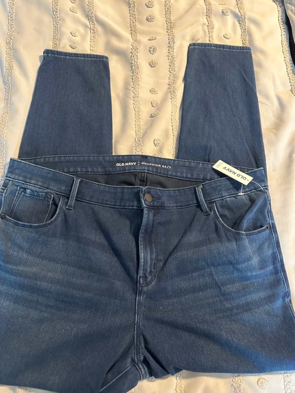 Old Navy Women’s  Dark Blue Skinny Jeans Sz 18 NWT